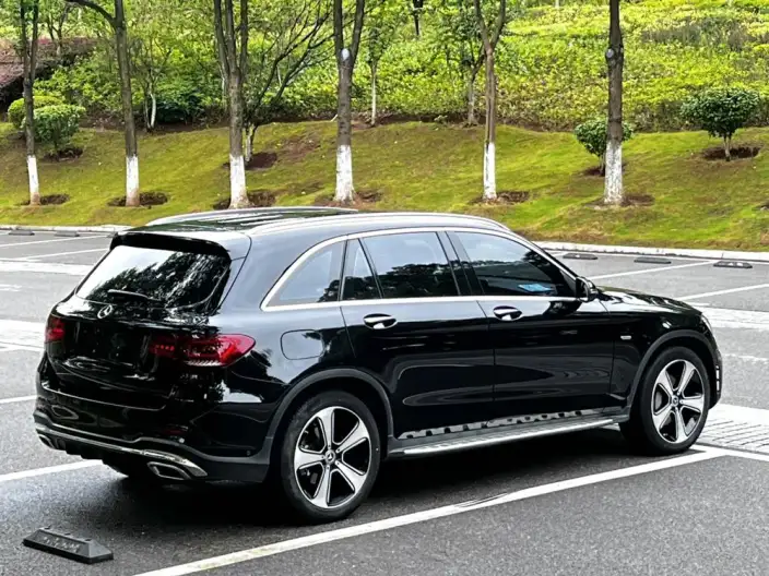Mercedes-Benz GLC 2022 Model GLC 300 L 4MATIC Dynamic Model Collector Edition – фото 6