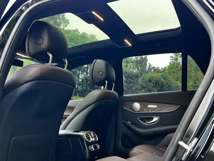 Mercedes-Benz GLC 2022 Model GLC 300 L 4MATIC Dynamic Model Collector Edition – фото 7