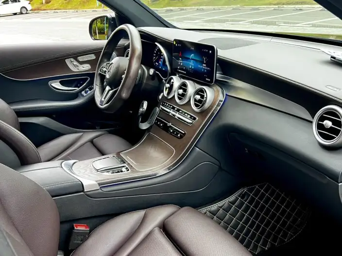 Mercedes-Benz GLC 2022 Model GLC 300 L 4MATIC Dynamic Model Collector Edition – фото 8