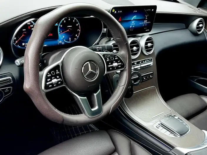 Mercedes-Benz GLC 2022 Model GLC 300 L 4MATIC Dynamic Model Collector Edition – фото 10