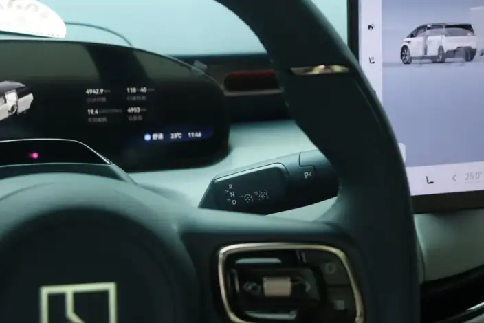 ZEEKR MIX 2025 Model 102kWh Long Battery Life Pro Smart Driving Edition – фото 7
