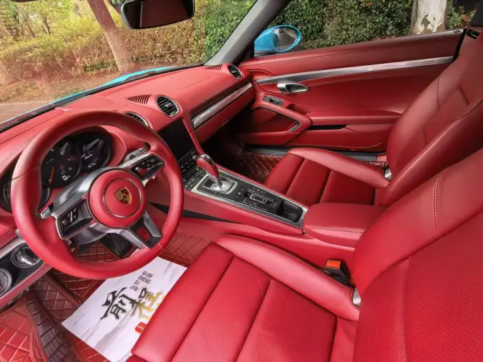 Porsche 718 2020 Model Boxster 2.0T – фото 10