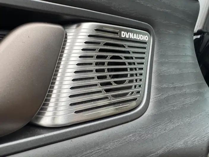 DENZA D9 DM 2022 Model 970 4WD Flagship Model – фото 6