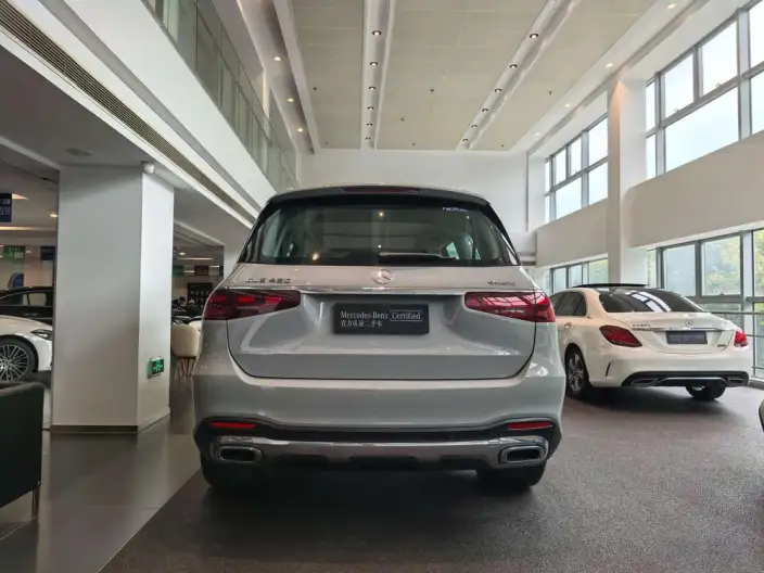 Mercedes-Benz GLS 2024 Model GLS 450 4MATIC Luxury Model – фото 5