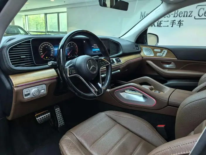 Mercedes-Benz GLS 2024 Model GLS 450 4MATIC Luxury Model – фото 10