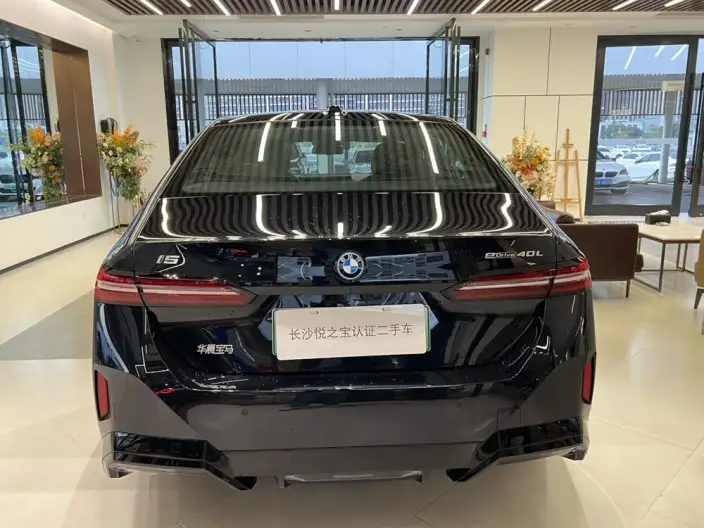 BMW i5 2025 Model eDrive40L M Sports Set – фото 5