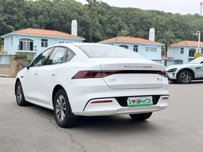 BYD Qin PLUS DM 2024 Model Honor Edition DM-i 55KM Leading Model – фото 4