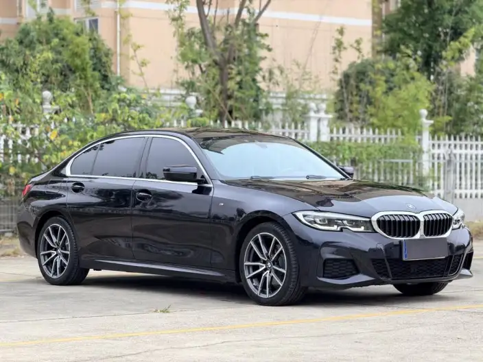 BMW 3 Series 2022 Model 325Li M Sports Set – фото 3