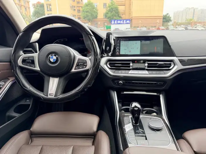 BMW 3 Series 2022 Model 325Li M Sports Set – фото 9