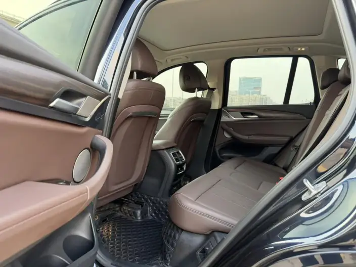 BMW X3 2022 Model Facelift II xDrive30i Leading Model M Night Set – фото 9