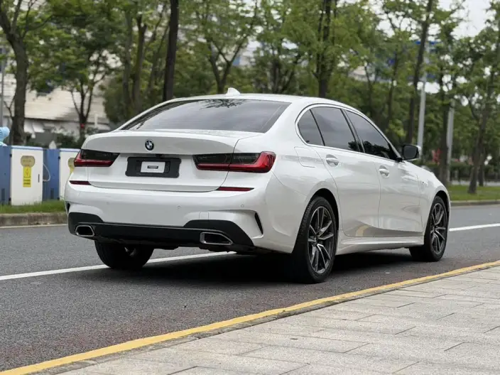BMW 3 Series 2022 Model 320Li M Sports Set – фото 7
