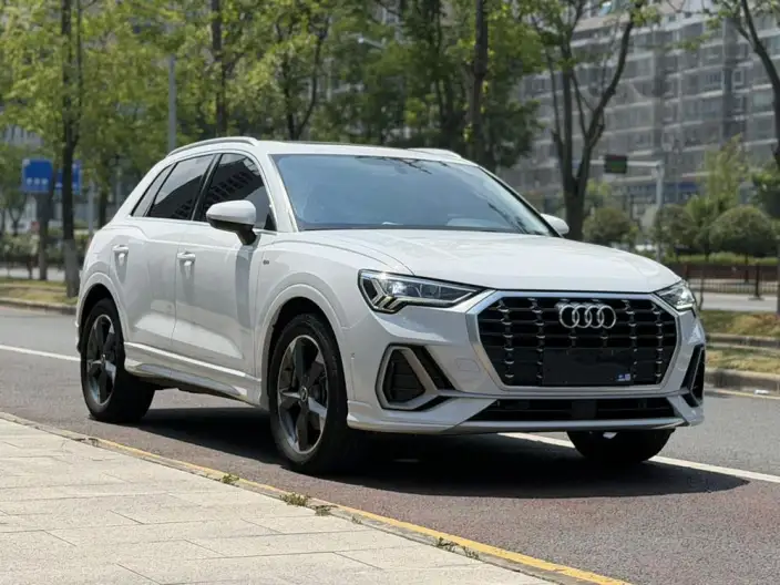 AUDI Q3 2022 Model 35 TFSI Fashion Dynamic Model – фото 3
