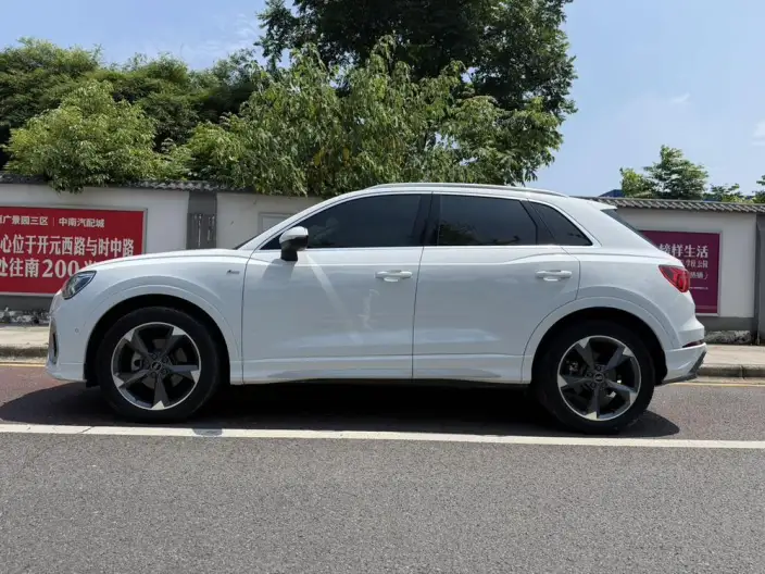 AUDI Q3 2022 Model 35 TFSI Fashion Dynamic Model – фото 4