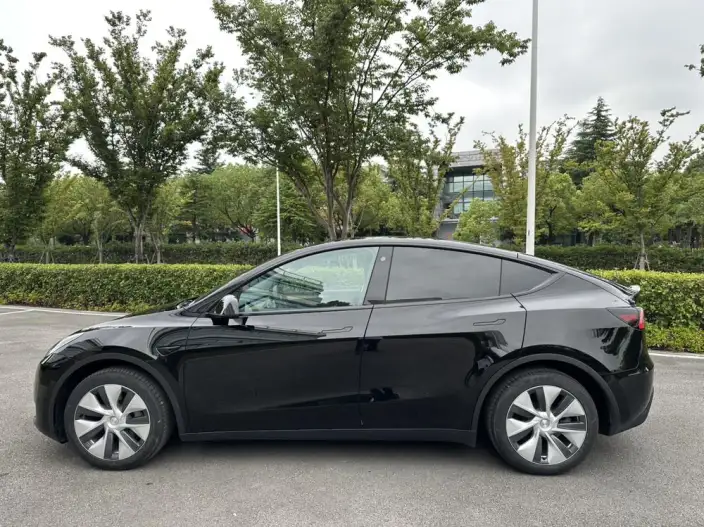 Model Y 2022 Model Facelift Rear-wheel drive version – фото 2