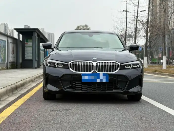 BMW 3 Series 2023 Model 320Li M Sports Set – фото 2