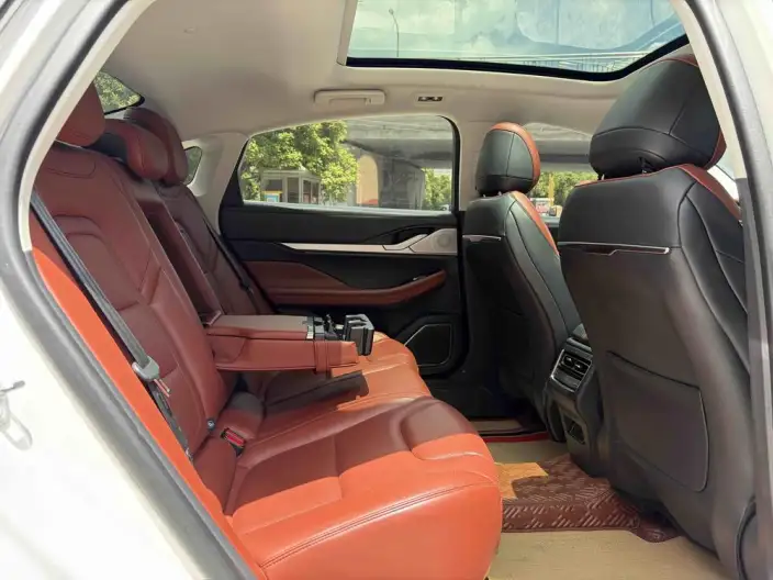 Lincoln Z 2024 Model 2.0T Zun Shang Edition – фото 8
