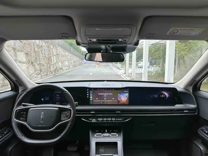 Lincoln Corsair 2024 Model 2.0T 2WD Exclusive Edition – фото 6
