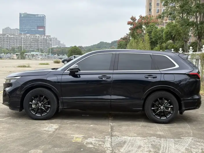 Honda BREEZE PHEV 2023 Model e:PHEV Exclusive Edition – фото 4