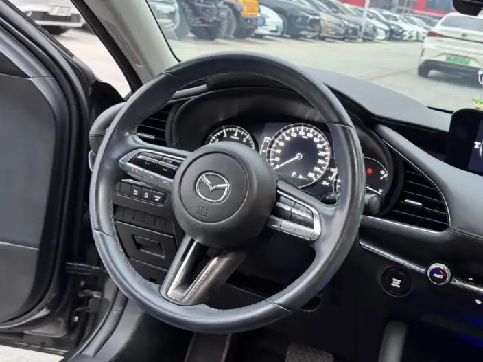 Mazda3 Axela 2021 Model 2.0L Automatic Zhi Ya Edition – фото 9