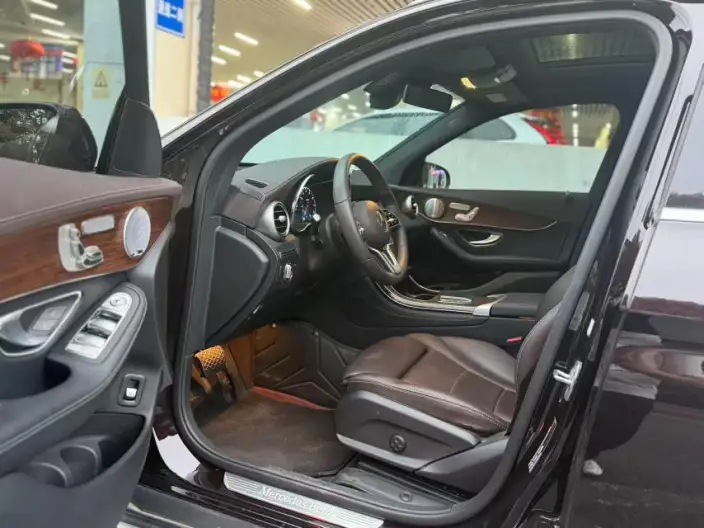 Mercedes-Benz GLC 2021 Model GLC 300 L 4MATIC Dynamic Model – фото 9