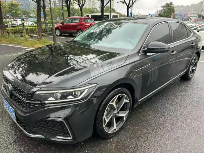 Volkswagen Passat 2024 Model 380TSI Starry sky Deluxe Edition – фото 1