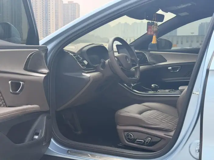 BYD Han EV 2023 Model Champion Edition 506KM Noble Model – фото 9