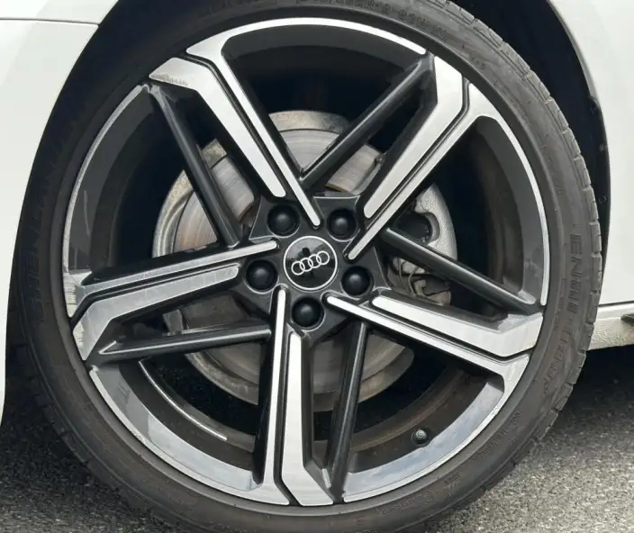 Audi A4 L 2024 Model 40 TFSI Luxury Dynamic Model – фото 8