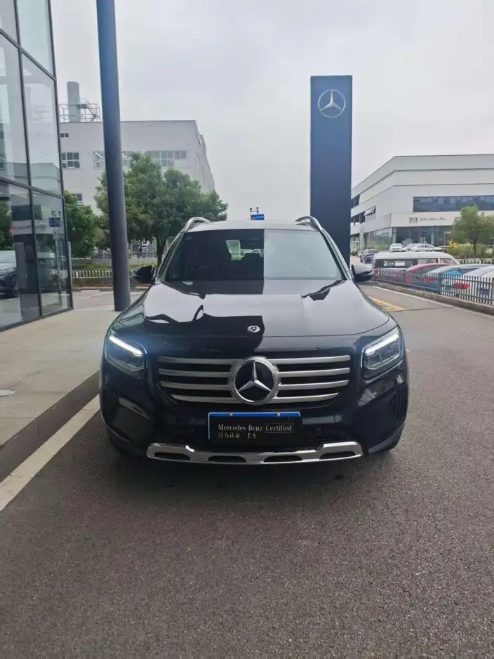 Mercedes-Benz GLB 2025 Model GLB 220 Fashion Model – фото 2