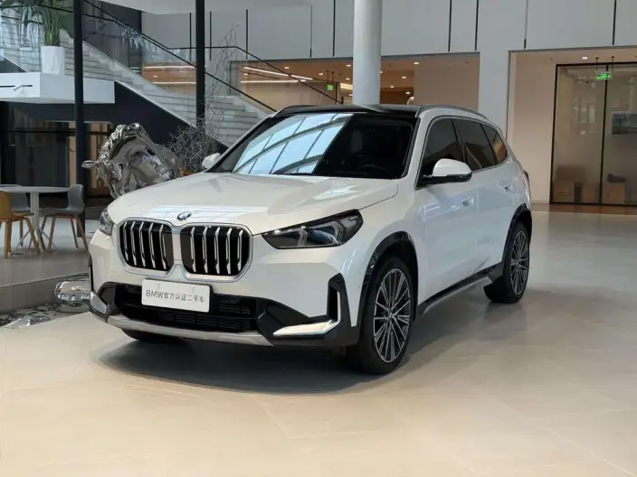 BMW X1 2023 Model xDrive25Li X Design Set – фото 1