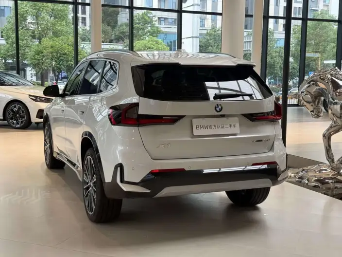 BMW X1 2023 Model xDrive25Li X Design Set – фото 4