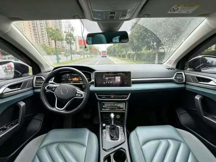 Volkswagen Tharu 2023 Model 300TSI 2WD Moonlight Edition – фото 7