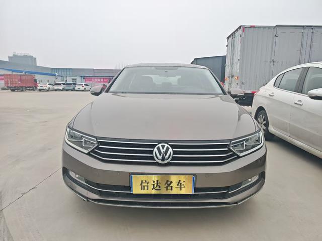 Volkswagen Magotan 2017 330TSI DSG Leading – фото 3