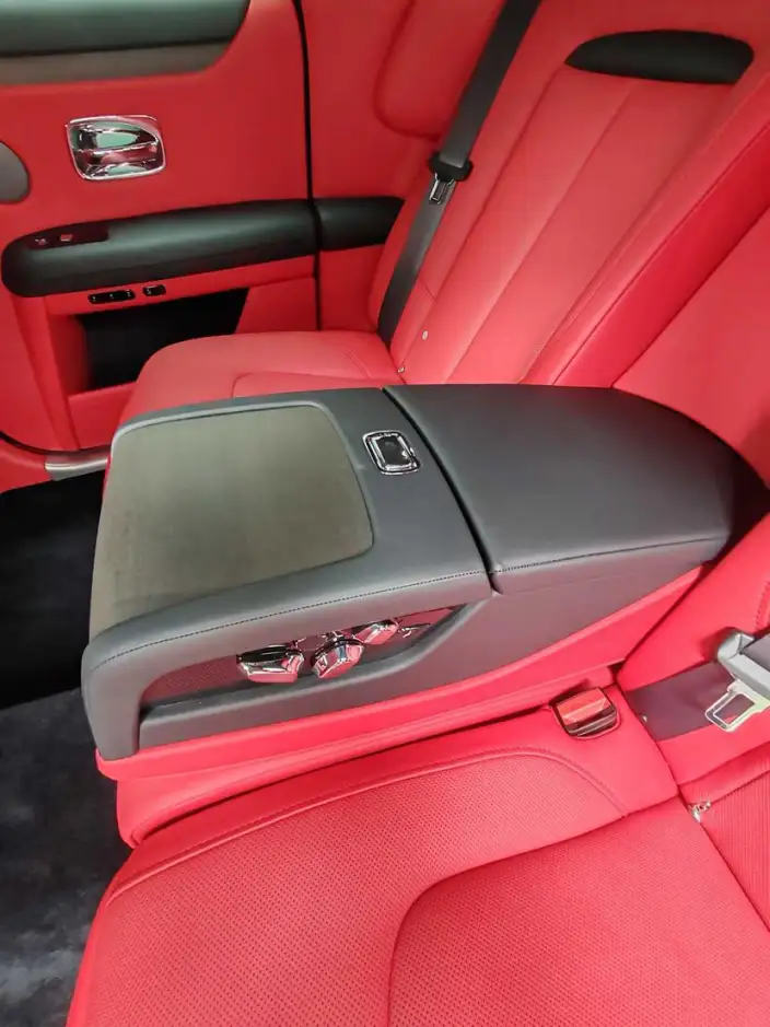 Ghost 2024 Model 6.7T Standard wheelbase Edition – фото 7