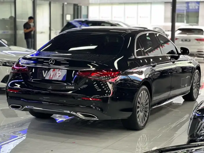 Mercedes-Benz E-Class 2023 Model Facelift E 300 L Fashion Model Sports sedan – фото 6
