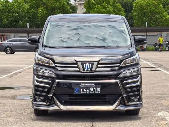 Vellfire 2020 Model Hybrid 2.5L HV Premium Edition – фото 2
