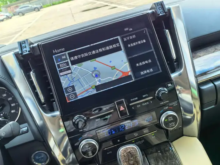 Vellfire 2020 Model Hybrid 2.5L HV Premium Edition – фото 4