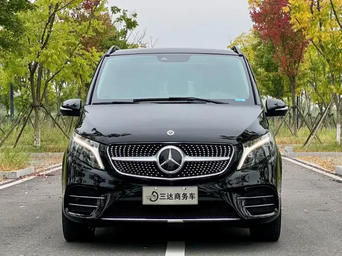 Mercedes-Benz V-Class 2022 Model V 260 L Long wheelbase Deluxe Edition – фото 2