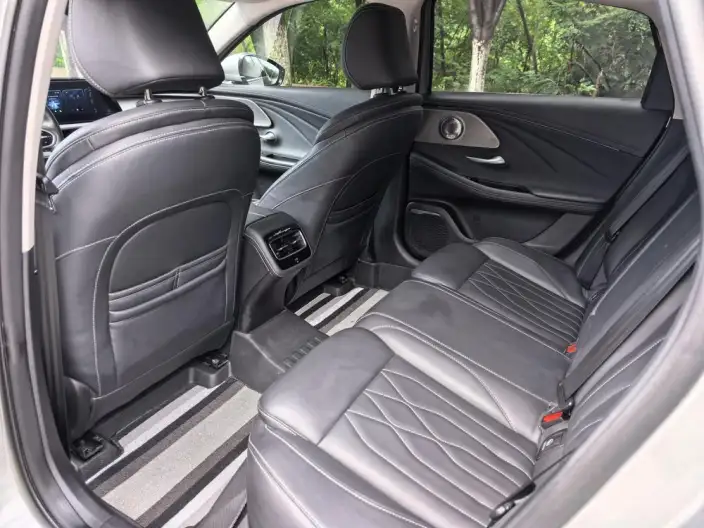 Chery Arrizo 8 2022 Model 1.6TGDI DCT Shang – фото 9