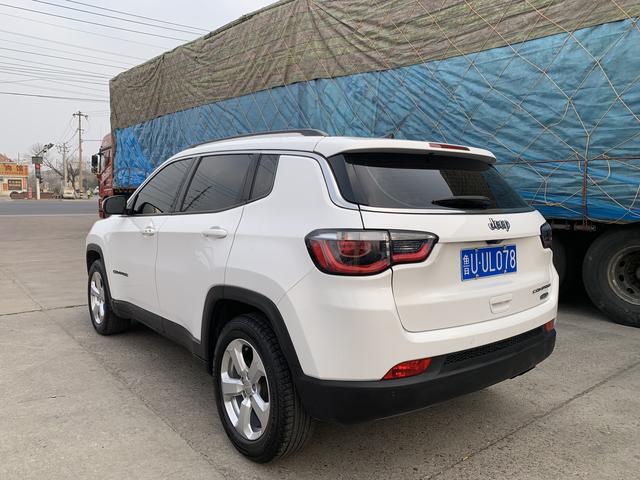Jeep Compass 2017 200T Automatic Family Enjoyment – фото 5