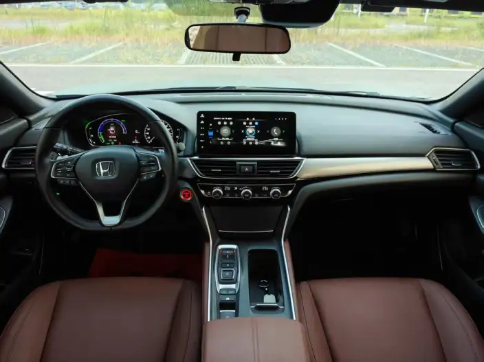 Honda INSPIRE 2022 Model Rui*Hybrid 2.0L Jingzhi Edition – фото 8