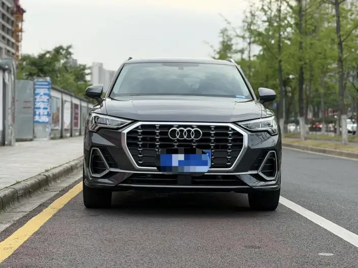 AUDI Q3 2022 Model 35 TFSI Fashion Dynamic Model – фото 2
