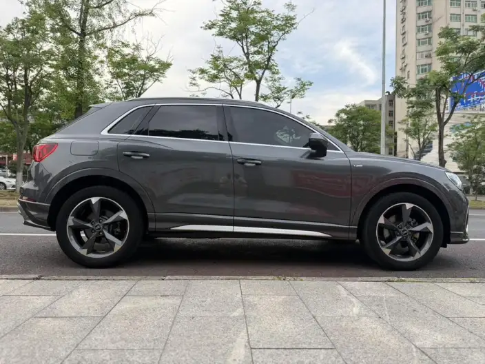 AUDI Q3 2022 Model 35 TFSI Fashion Dynamic Model – фото 8