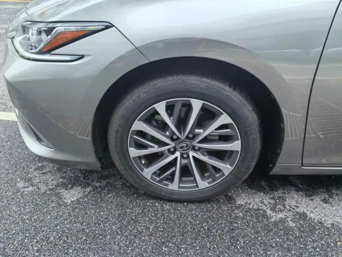 Lexus ES 2022 Model 300h Superior Edition – фото 5