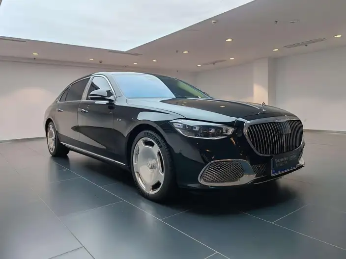 Mercedes-Maybach S-Class 2023 Model S 680 4MATIC – фото 3