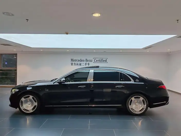 Mercedes-Maybach S-Class 2023 Model S 680 4MATIC – фото 4