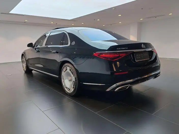 Mercedes-Maybach S-Class 2023 Model S 680 4MATIC – фото 5