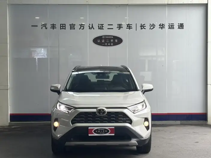 Toyota RAV4 2021 Model 2.0L CVT 4WD Premium Edition – фото 2
