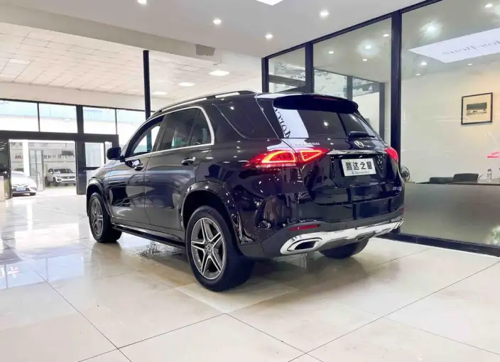 Mercedes-Benz GLE Imported 2021 Model GLE 450 4MATIC Fashion Model – фото 4