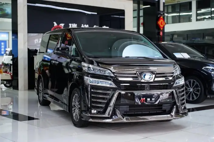 Vellfire 2021 Model Toyota Crown Hybrid 2.5L HV Deluxe Edition – фото 3