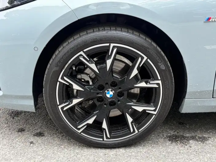 BMW 2 Series 2025 Model 225L M Sports Night Set – фото 8